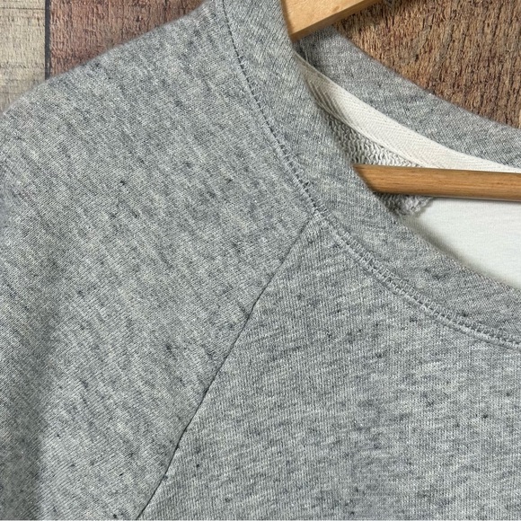 Tommy Bahama Gray Large Glitter Shimmer Sweatshirt Tie Front Athleisure Feminine - Picture 2 of 7